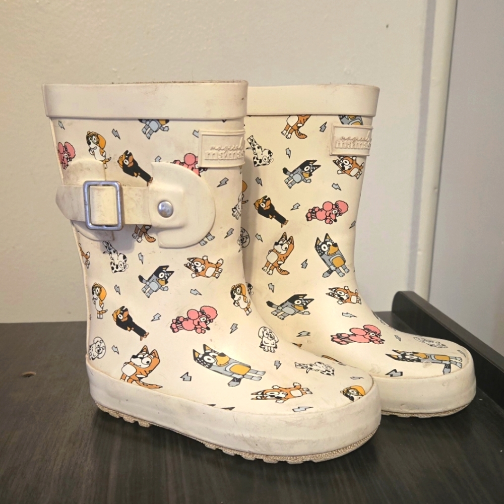 Bluey rainboots
